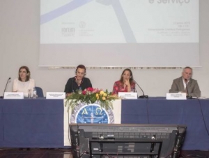 Semin&aacute;rio Aprendizagem e Servi&ccedil;o promovido pelo ORSIES